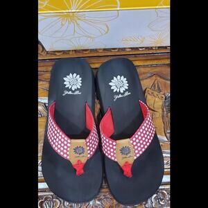 NIB Yellow Box Red Polkadots Flip Flops Fromey Slides Slip-ons Sandals Shoes
